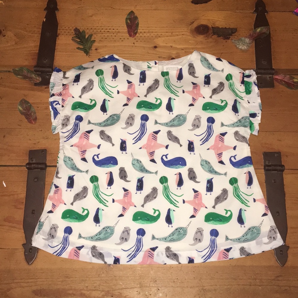 Gymboree sea life print woven top